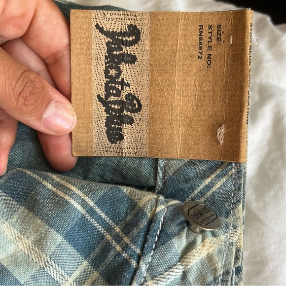 Deadstock 90s mini Skirt - Picture 3 of 6